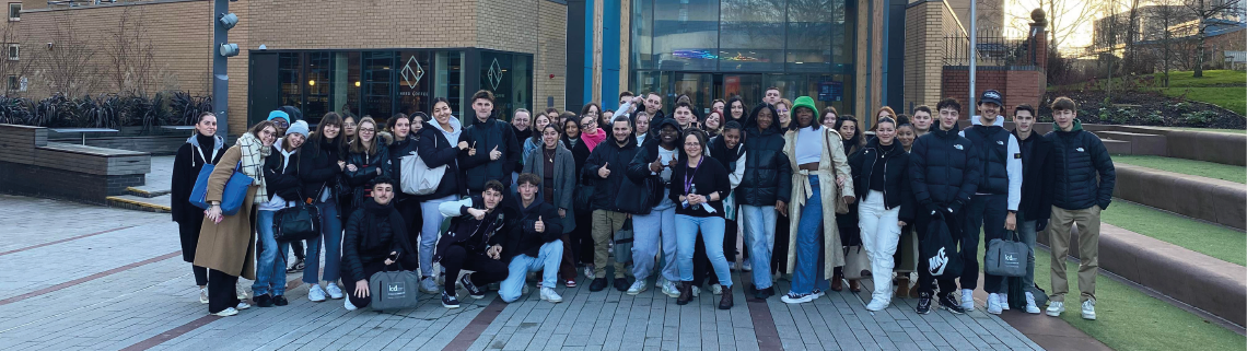 ICD 1 - Photo de groupe à Coventry année 2022-2023