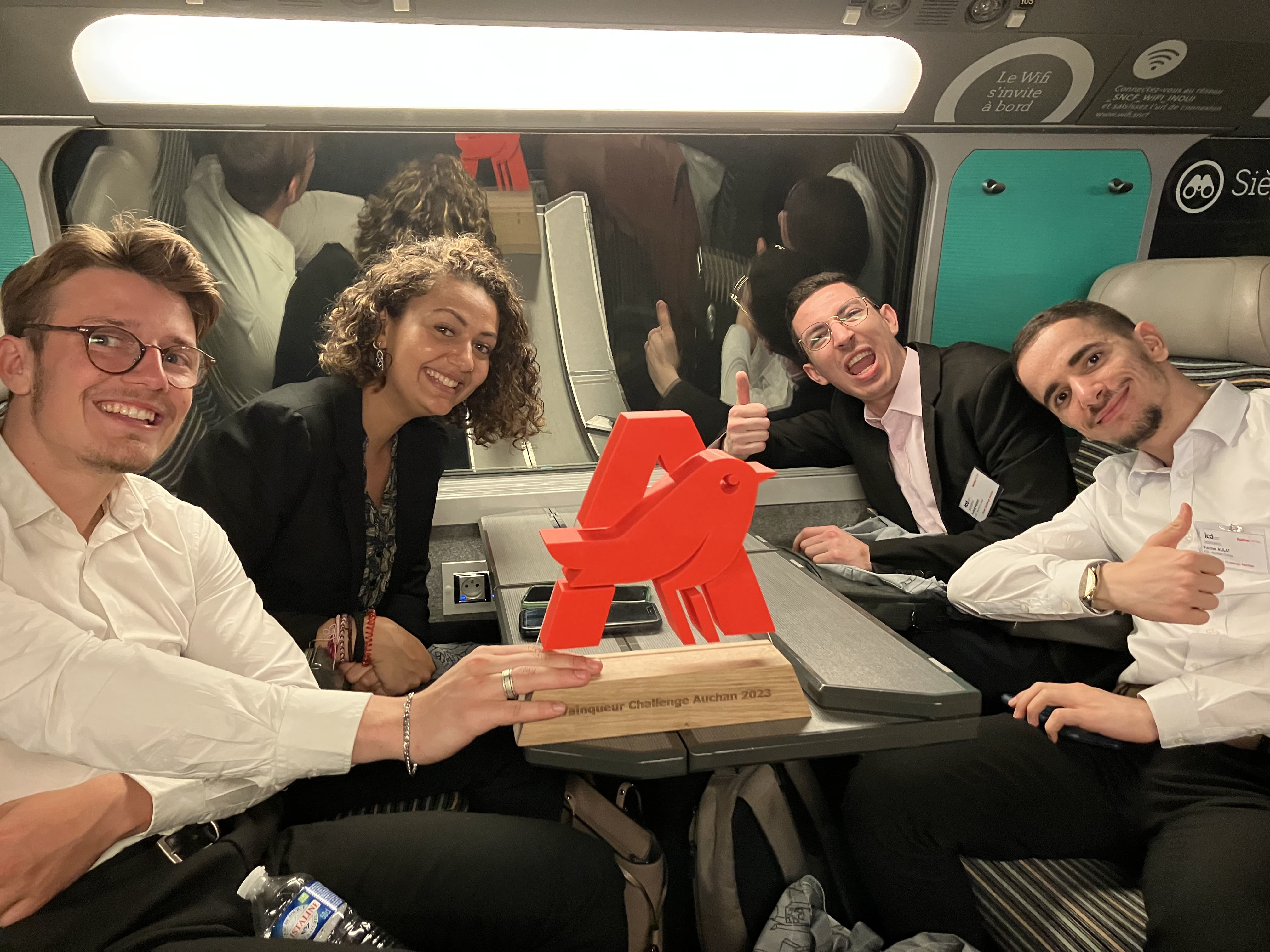 The Special Team avec le trophée du Auchan Challenge